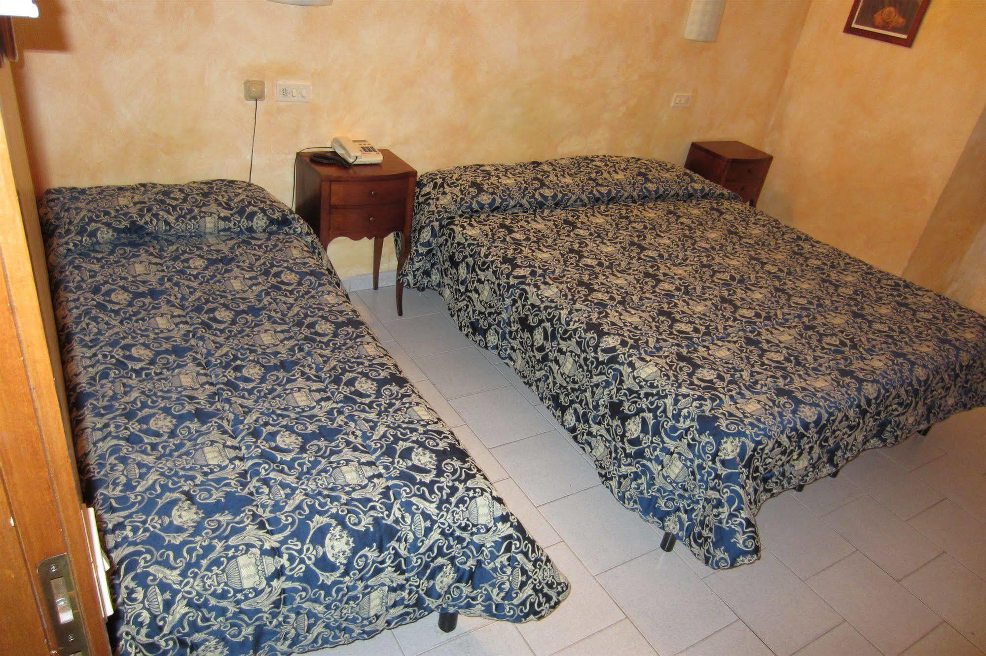 Hotel Brooklyn - Ex Hotel Lombardi Firenze Eksteriør billede