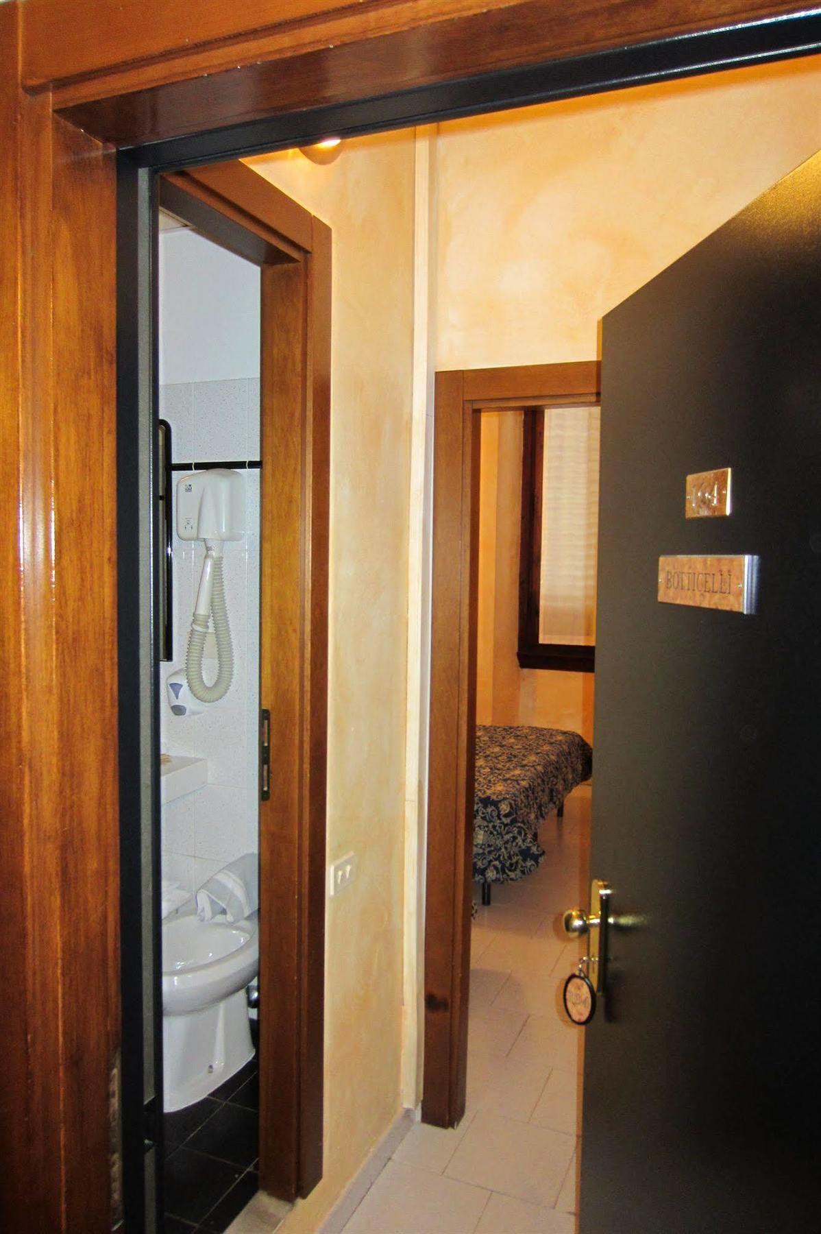 Hotel Brooklyn - Ex Hotel Lombardi Firenze Eksteriør billede